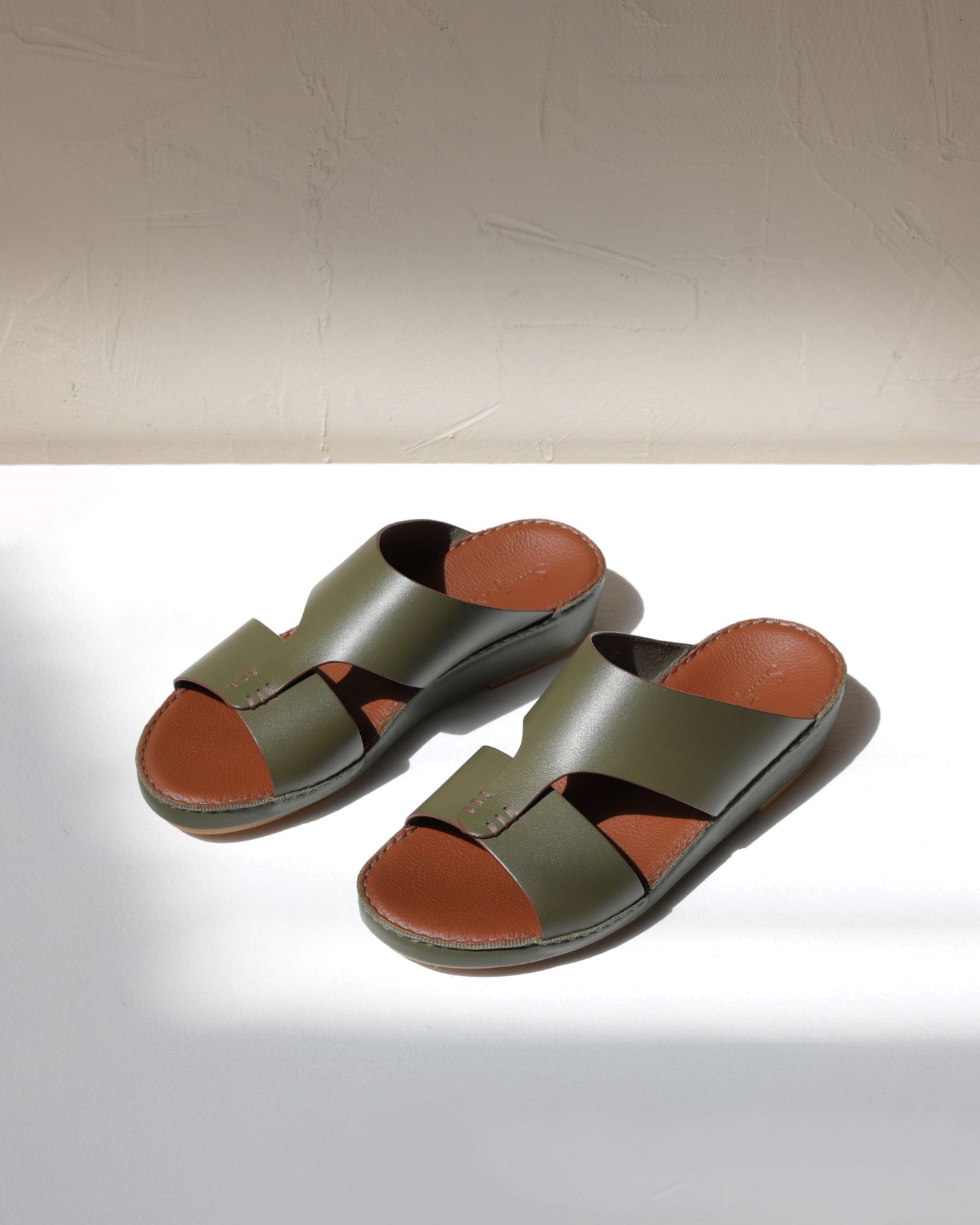 Lines - Olive