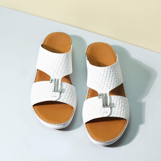 W Fourteen - White